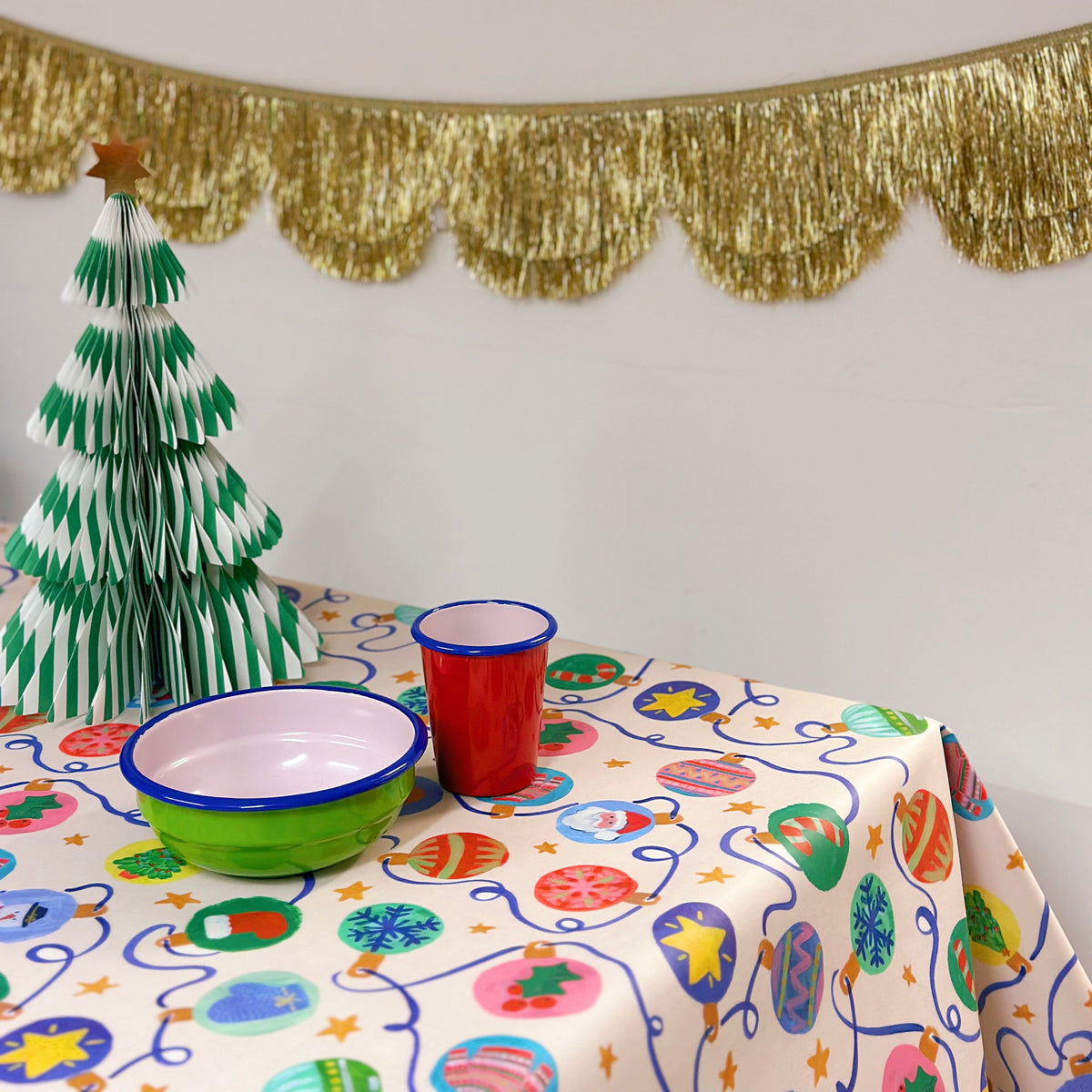 Oh Baubles Oil Cloth