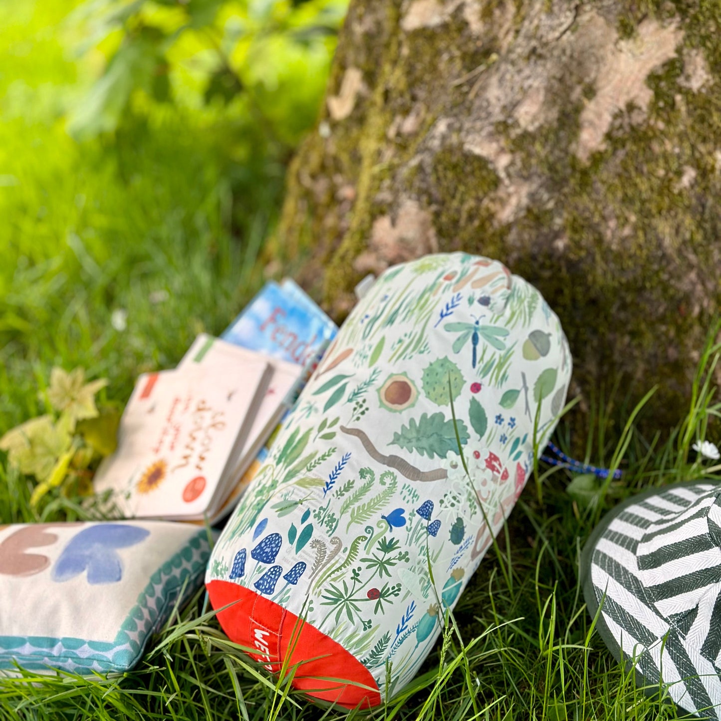 Family Outdoor Blanket - Garden Explorer