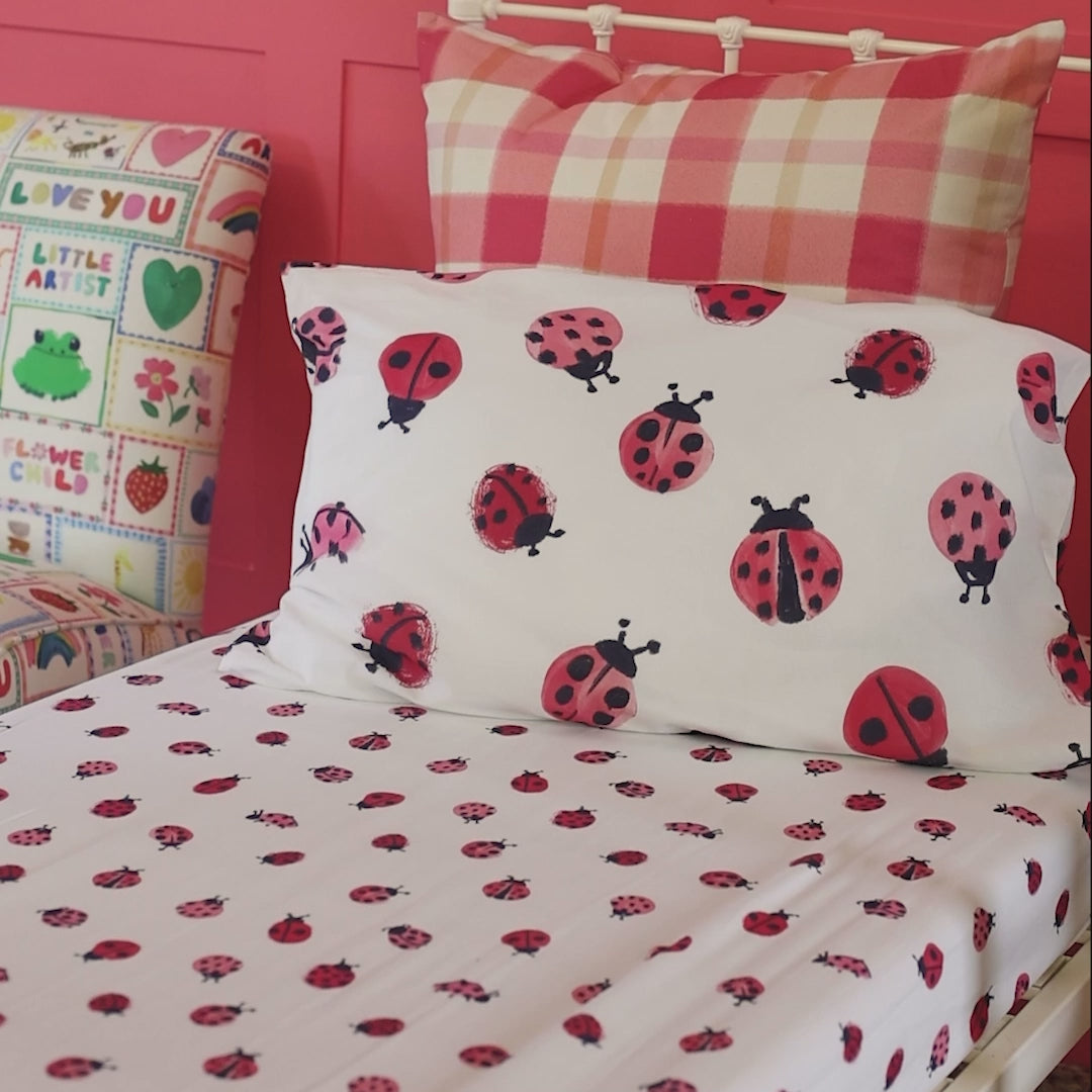 Ladybird Duvet Cover Set – Wee Blue Bell
